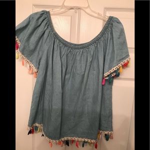 Off the shoulder top!